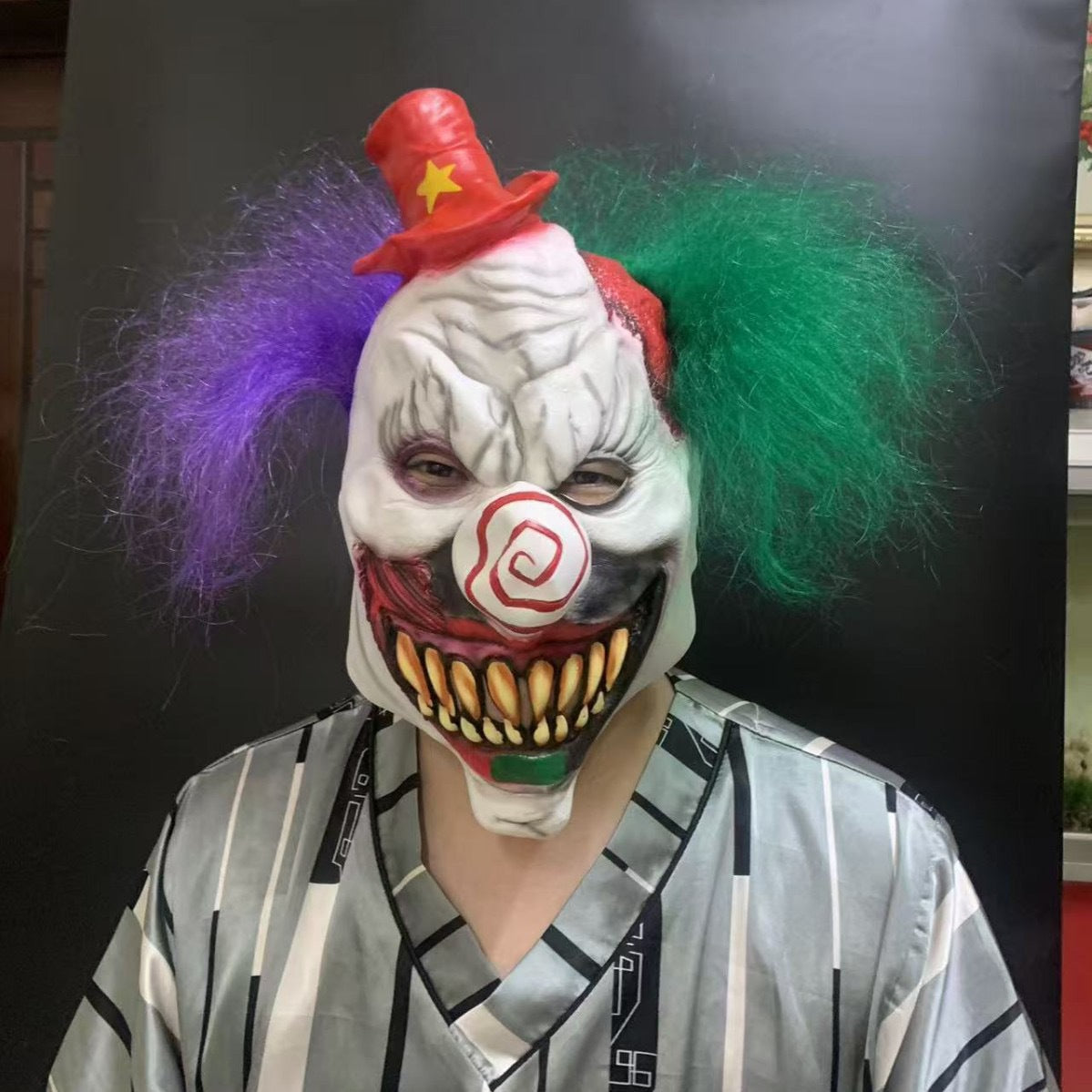 Horror Halloween Latex Mask — 11 Terrifying Styles